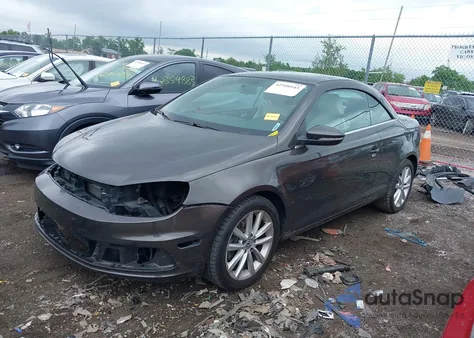 2014 Volkswagen Eos Komfort из США, поврежденный, VIN WVWBW8AH9EV001216